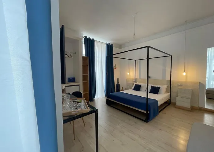Casa Manfredi D'Angiò